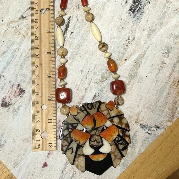 Lee Sands Designer Vintage Lion Face Stone Bead Statement Huge Necklace Retro - Picture 8 of 9